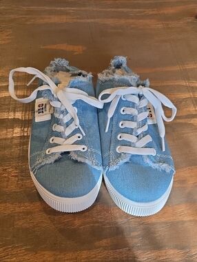 Denim Frayed Lace-Up Women's Sneakers in Light Blue